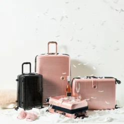 IT Luggage Helixian - 3pc Set (Metallic Rose Gold) 23 IT Luggage Helixian - 3pc Set (Metallic Rose Gold) -IT Luggage Store 10 952eb2fd 9cf2 4f34 a96f 4183619149f7