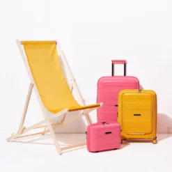 IT Luggage Momentous - 4-Piece Set (Mango Sorbet) 36 IT Luggage Momentous - 4-Piece Set (Mango Sorbet) -IT Luggage Store 16 e670b2ea e37a 40d8 8b0b 07e46b3799fa