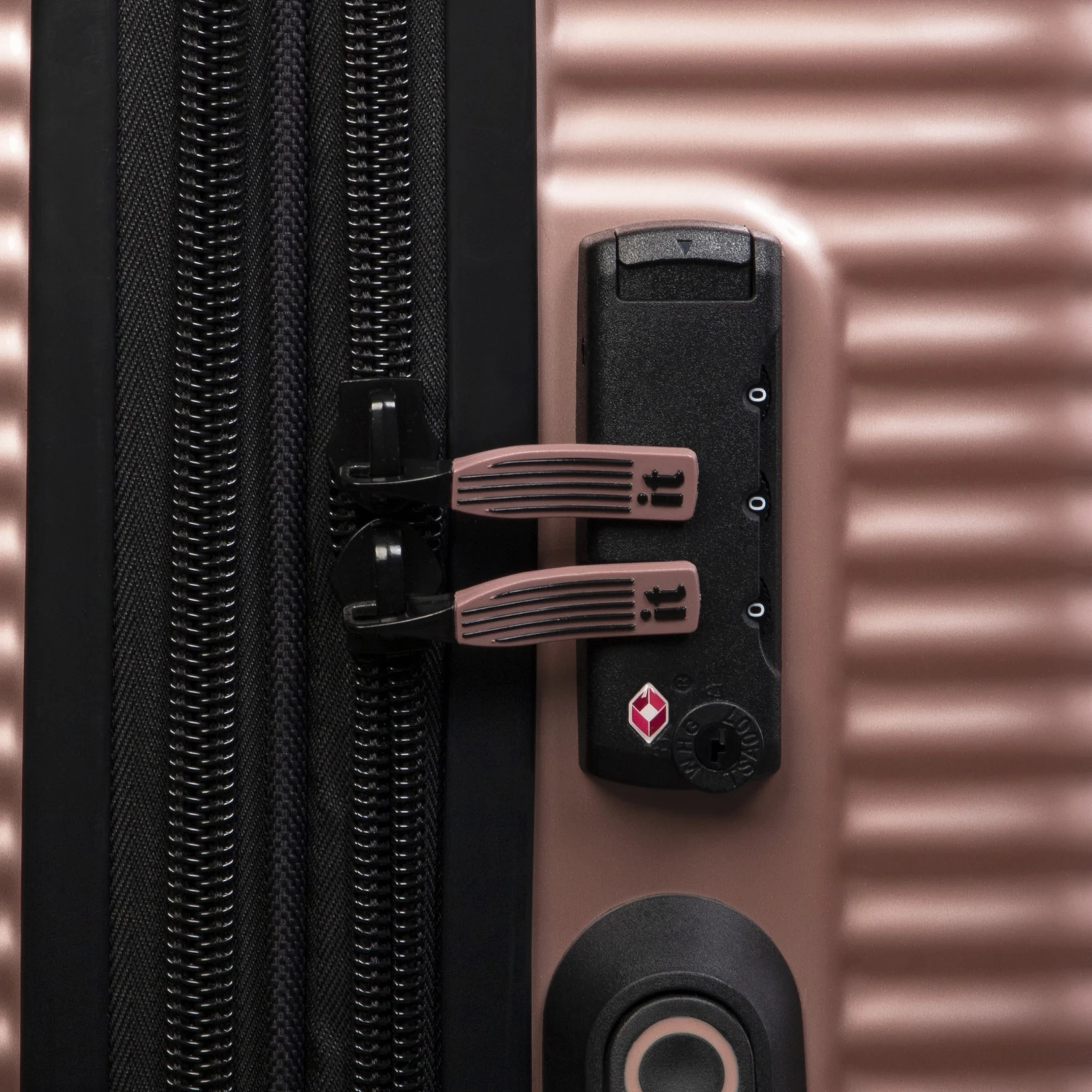 IT Luggage Helixian - 3pc Set (Metallic Rose Gold) 9 IT Luggage Helixian - 3pc Set (Metallic Rose Gold) - Image 9