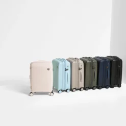 IT Luggage Spontaneous - Cabin (Olive Night) 23 IT Luggage Spontaneous - Cabin (Olive Night) -IT Luggage Store 3 0dbcb73c 333a 4c49 a9fb 73de3fa1cc62
