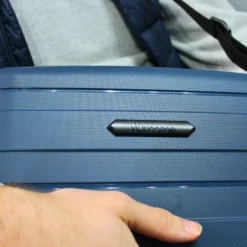 IT Luggage Momentous - Vanity Case (Tibetan Lan) 12 IT Luggage Momentous - Vanity Case (Tibetan Lan) -IT Luggage Store 9 f8c7a61f c666 4c09 bb7d 3b8a1d9d334c