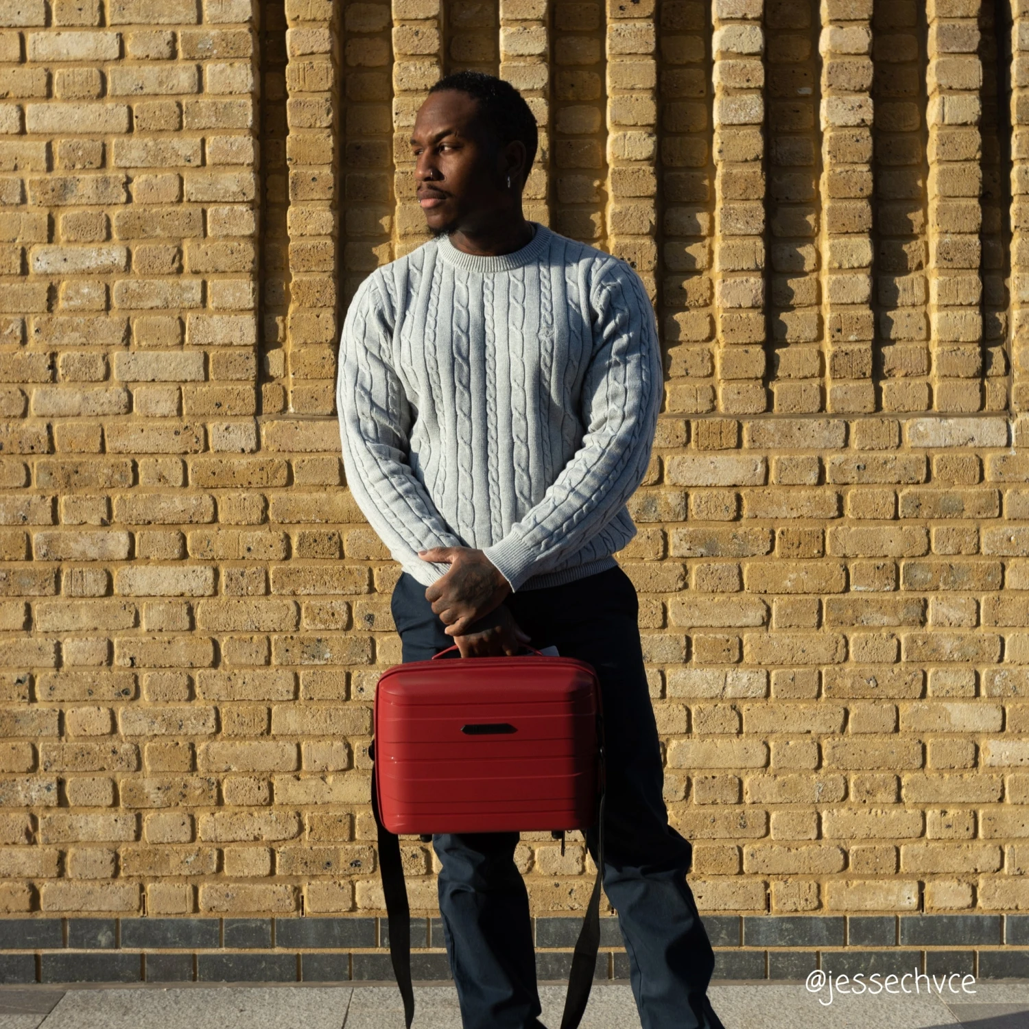 IT Luggage Momentous - Vanity Case (German Red) 5 IT Luggage Momentous - Vanity Case (German Red) - Image 5